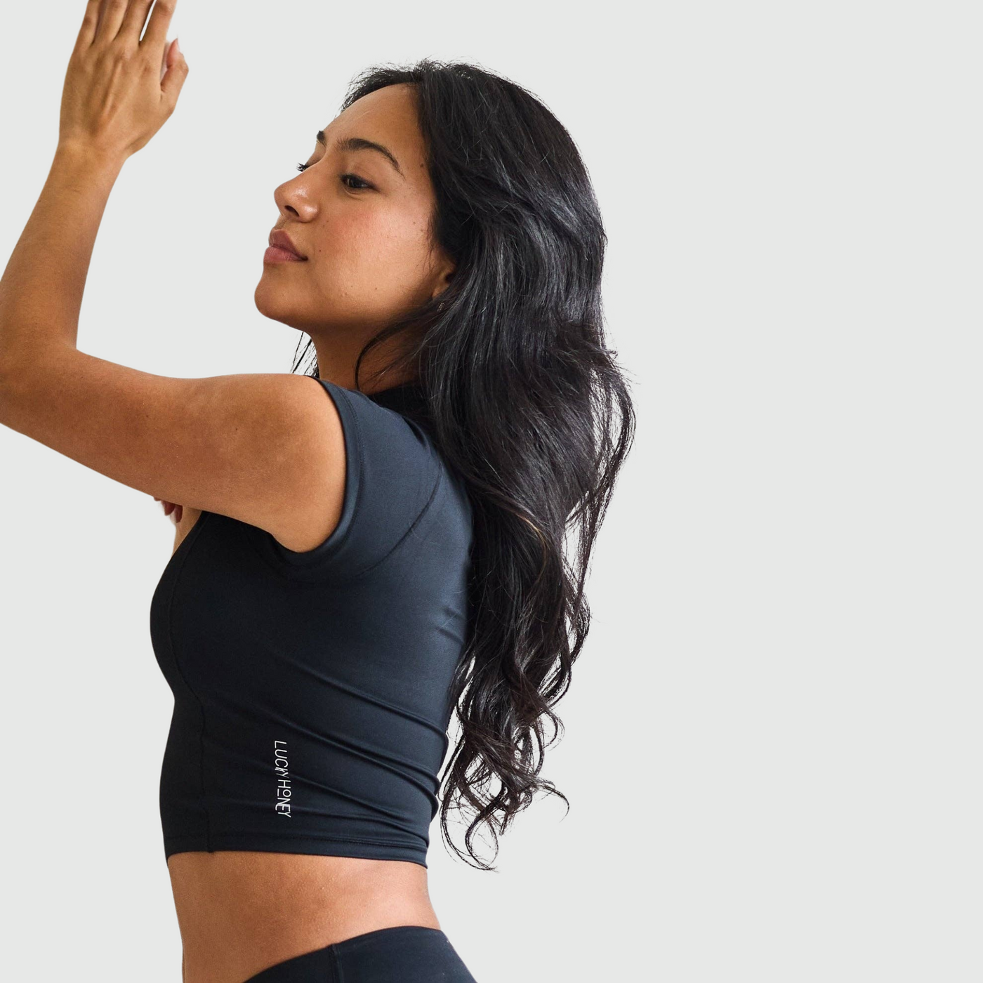Luxe Compression Cropped Tee in Black